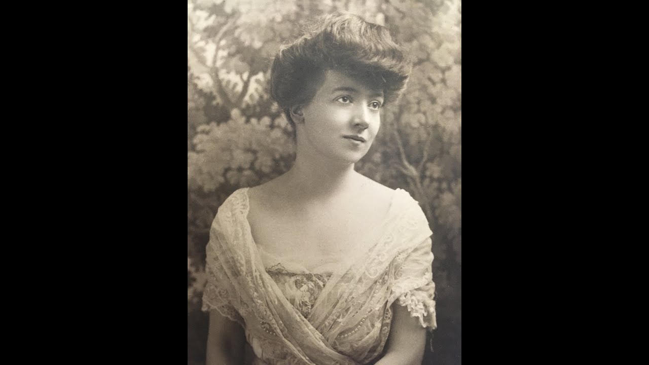 High Style in the Gilded Age: Grace Clarke Newton