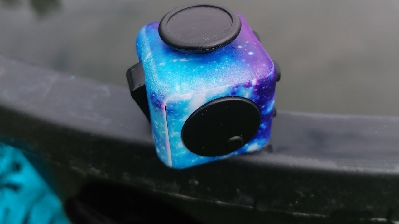 Что будет если опустить Fidget Cube в воду, Nikyu🐬