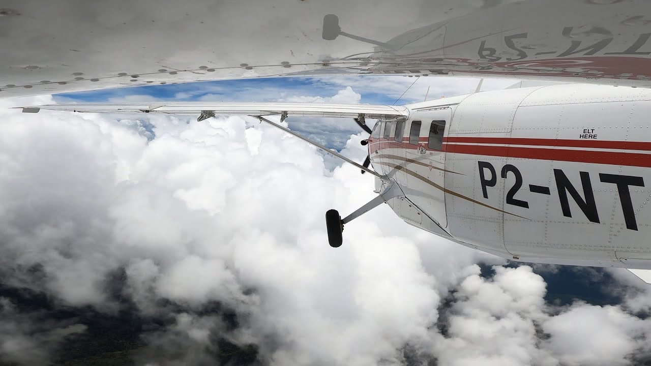 [Timelapse] Skimming Clouds and Soaring Over 10,000' Mountains