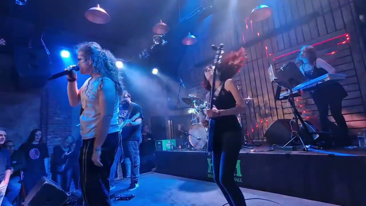 Mr. Punch performs Marillion - Incubus