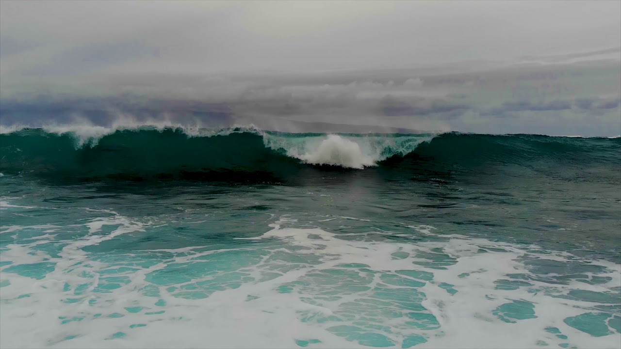 Napili Bay Maui Hawaii 4K - Winter Storm - Huge Waves DJI Mavic Air