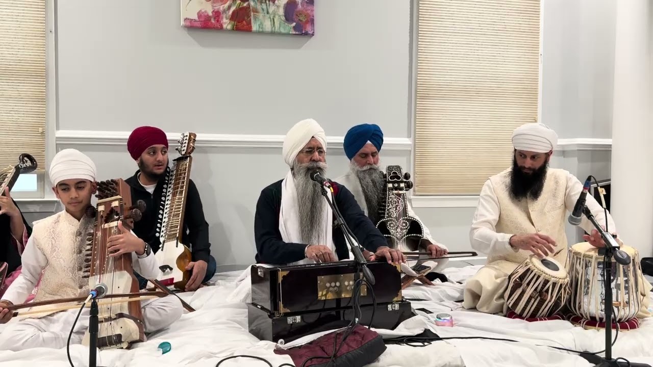 Kath Jaaeeai Rae Ghar Laago Rang