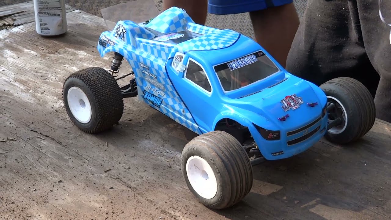 Stadium Trucks Racing at O-Town Showdown 2021 - Netcruzer RC