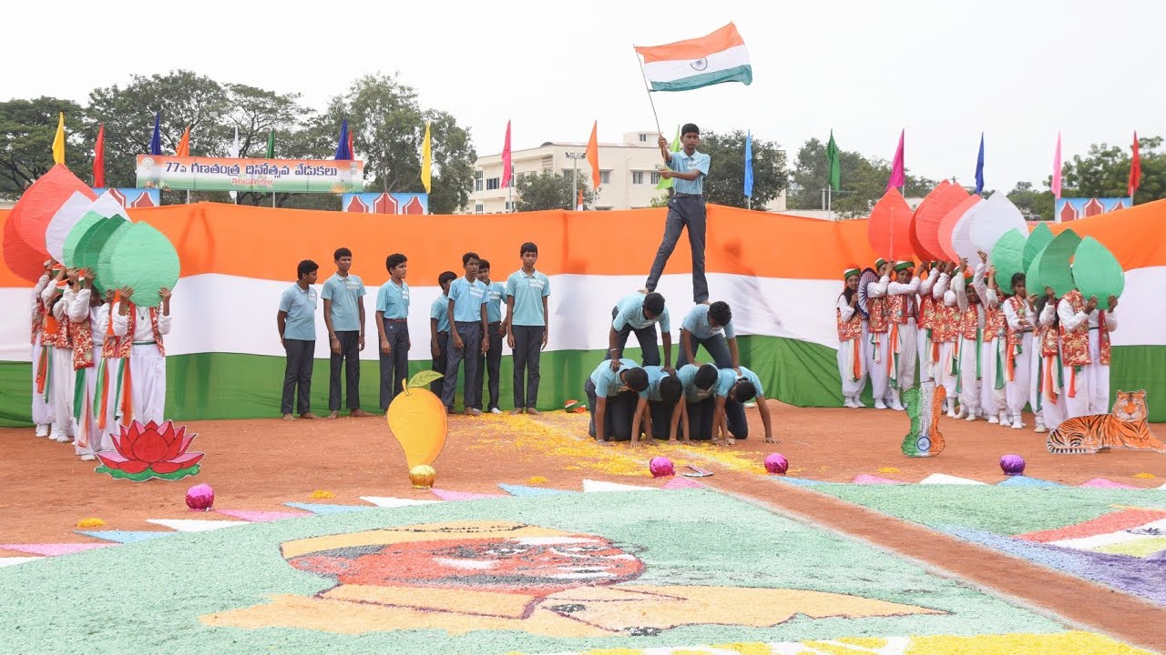 🇮🇳💃పిల్లల స్వరంలో దేశభక్తి మనసును కదిలించే ప్రదర్శన,దేశభక్తి గీతాల చిన్నారుల ప్రత్యేక ప్రదర్శన🕺🇮🇳