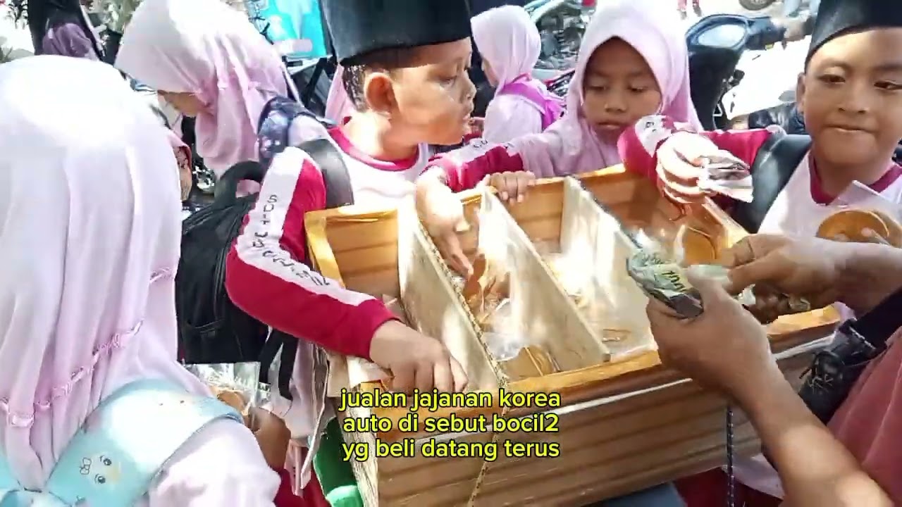 Detik-detik di serbu anak-anak