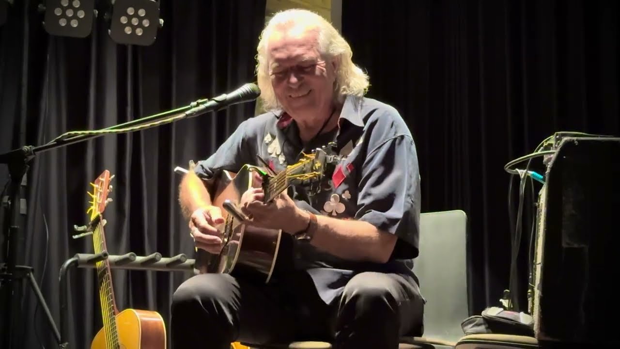 ONE LOVE in Rödermark! Blueslegende Hans Theessink Live @ RedRoosterRödermark (19.04.2024)