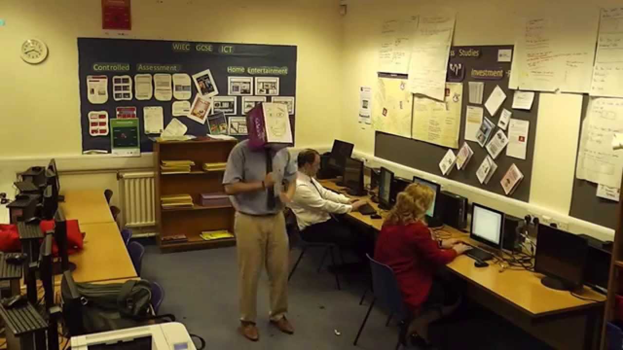 Clayton Rewind 2014 - Clayton Business and Language College - Leavers  Assembly Video