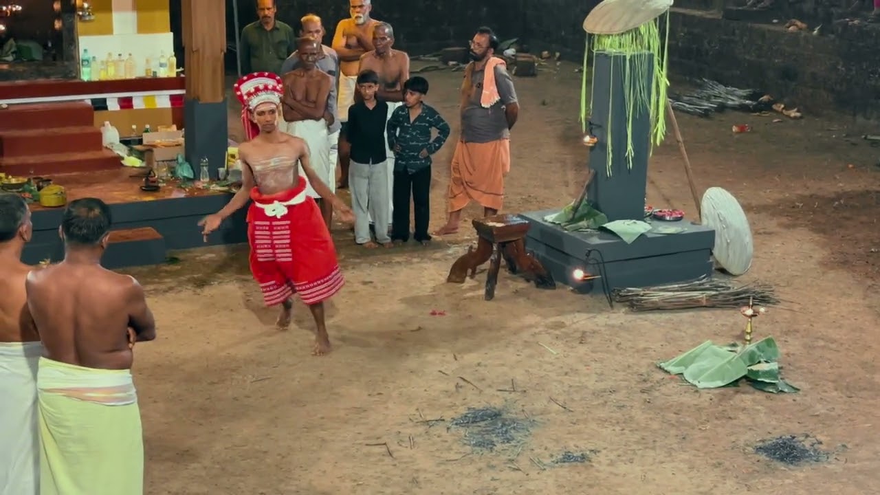 വീരൻതെയ്യംതോറ്റം|തേർതല പുതിയ ഭഗവതി കാവ് #theyyam#theyyamkerala#keralaculture#കേരളഫെസ്റ്റിവൽ 