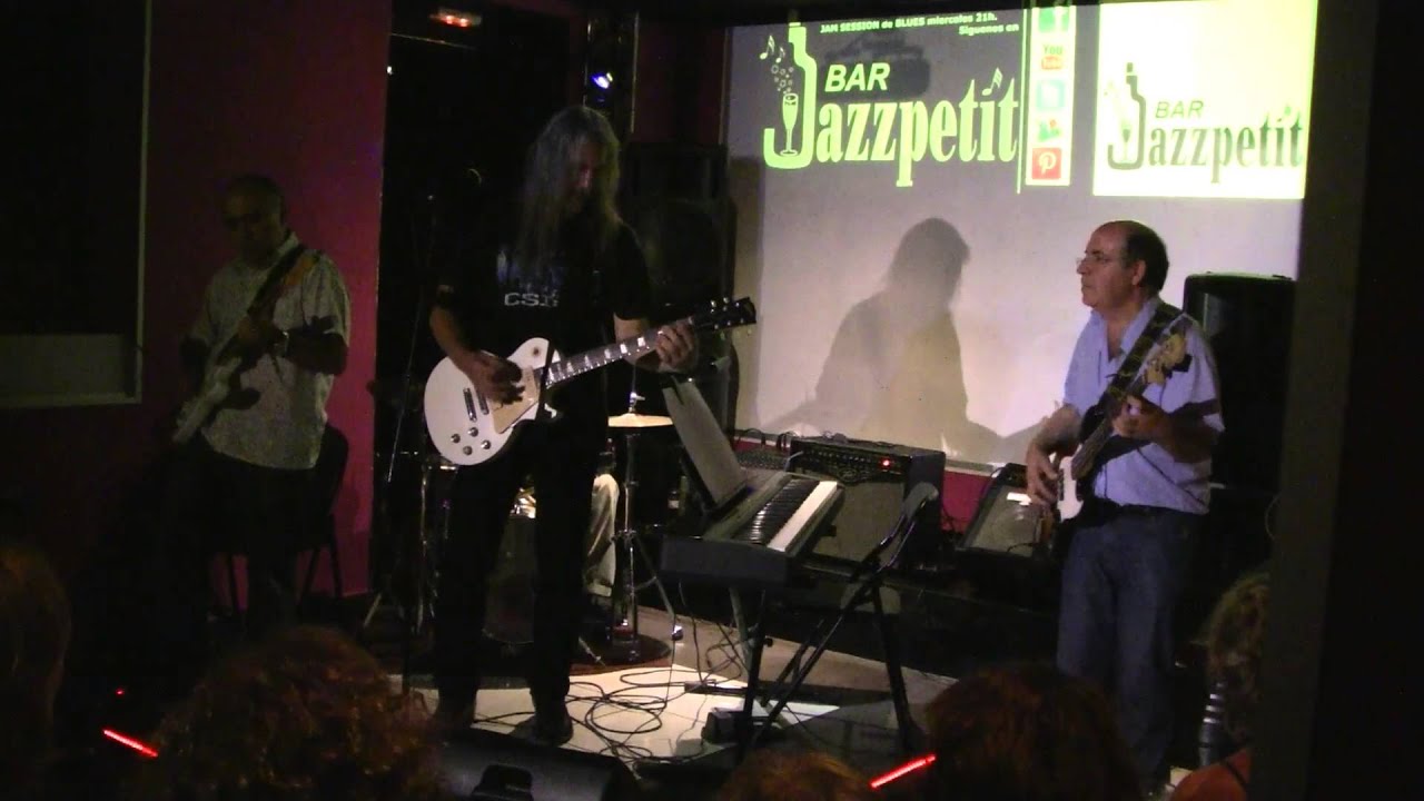 ``JAM SESSION  BLUES´´  LARRY SMITH guitarra voz  ANDREU COBO guitarra  ROBERT MILEGO bajo  ROGER GU