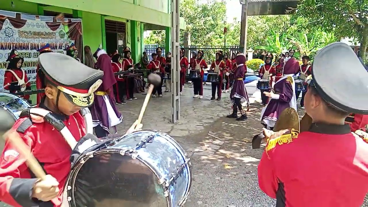 Mega Suara Drumband SMP Islam Walisongo Penawangan