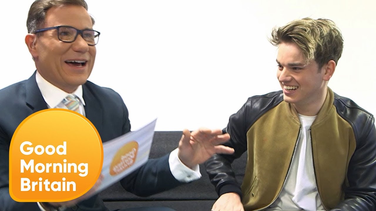 Hum-Dinger: Richard Tests Jack Maynard's Ear For Music! | Good Morning Britain