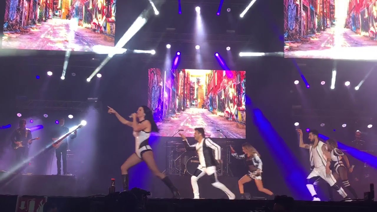 1. OV7 - Más Que Amor - Arena CDMX