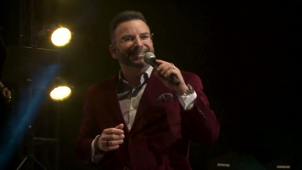 Medley - Amante Gaviota / En un Cuarto Dos Amantes (En Vivo)