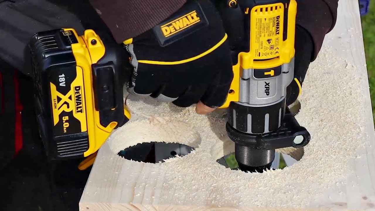 That's what I call a powerful drill 💪 DeWALT DCD996