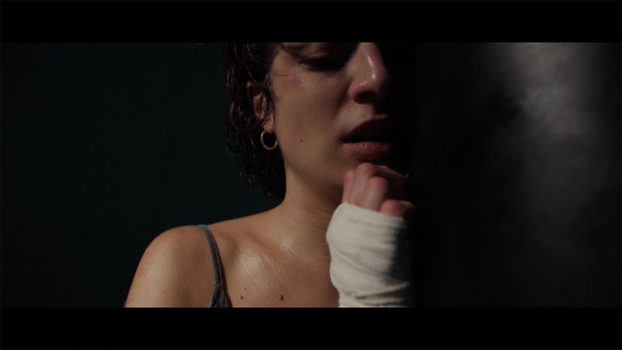 Maldestro - La Felicità (Official Video)