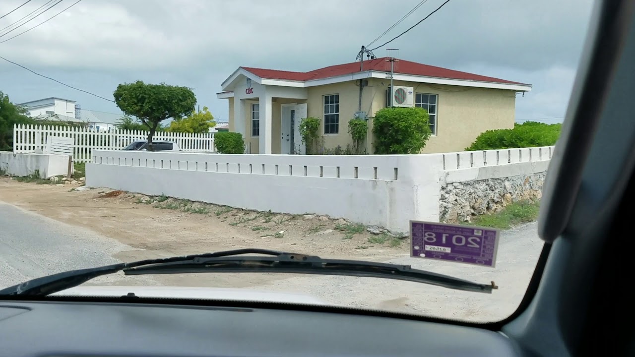 Tour of Cockburn Town, Grand Turk