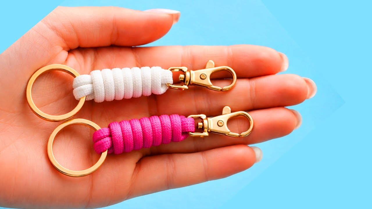 A simple, genius rope knot that turns a keychain into an irresistible luxury piece