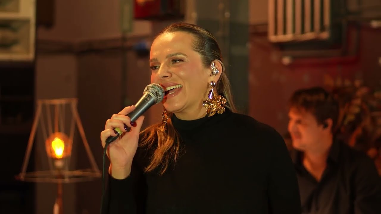 Ivana i Marija Husar - Jutro me ne poznaje (Live Session)