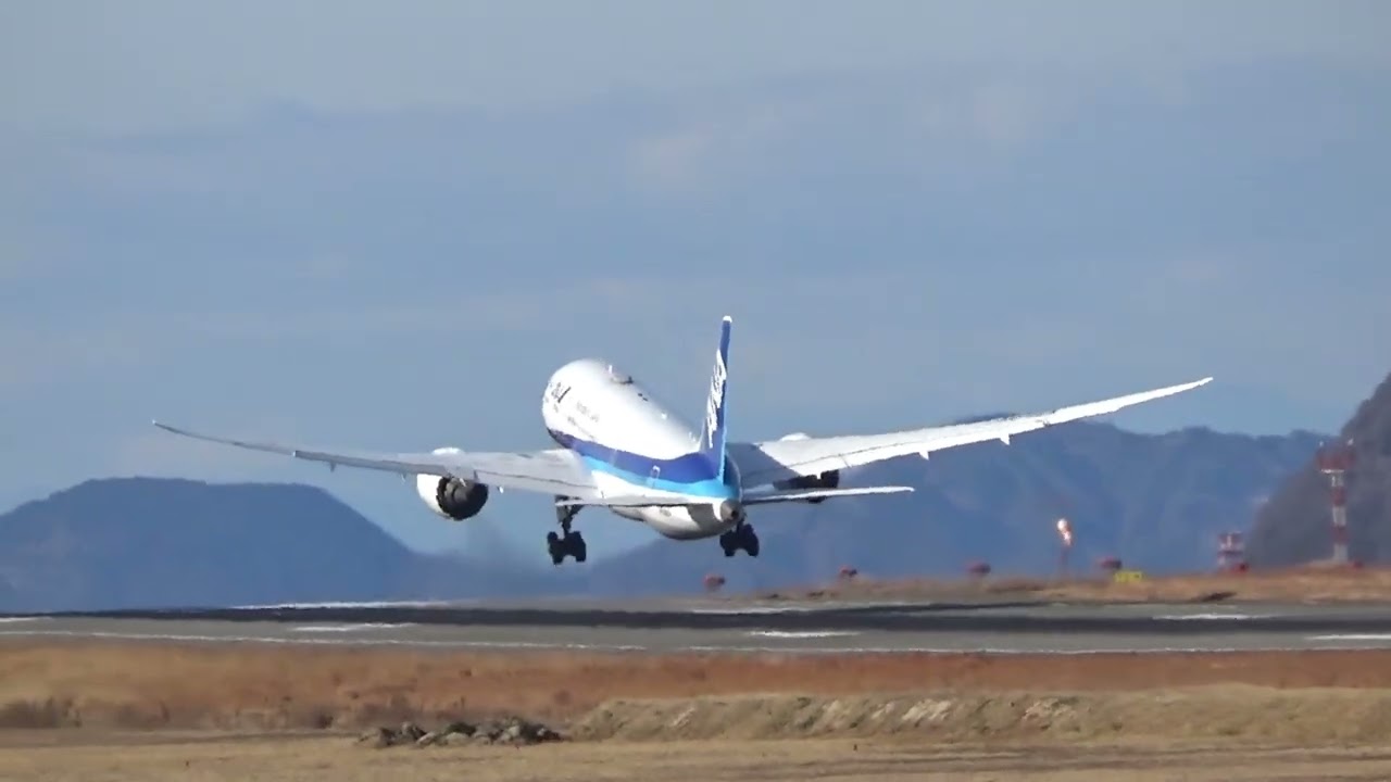 松山空港　航空機離発着　2026年1月26日