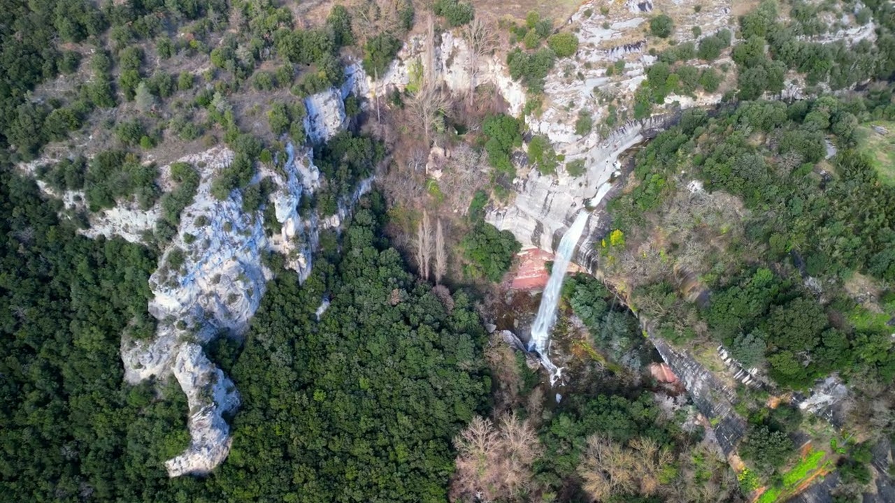 SALTO DEL MOLINO DE BERNAT, TRAVERTET