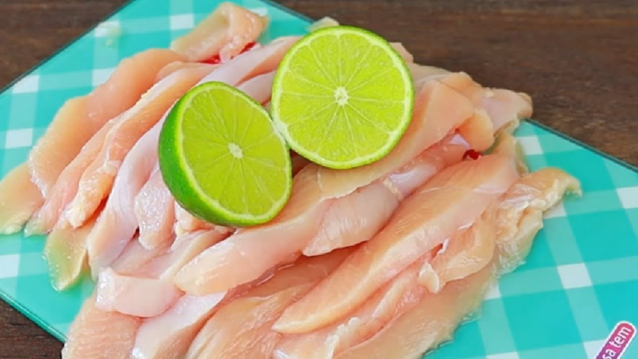 DEPOIS QUE FIZ FRANGO DESSA FORMA NUNCA MAIS PAREI DE FAZER!!!  RECEITA FÁCIL E RÁPIDA !!