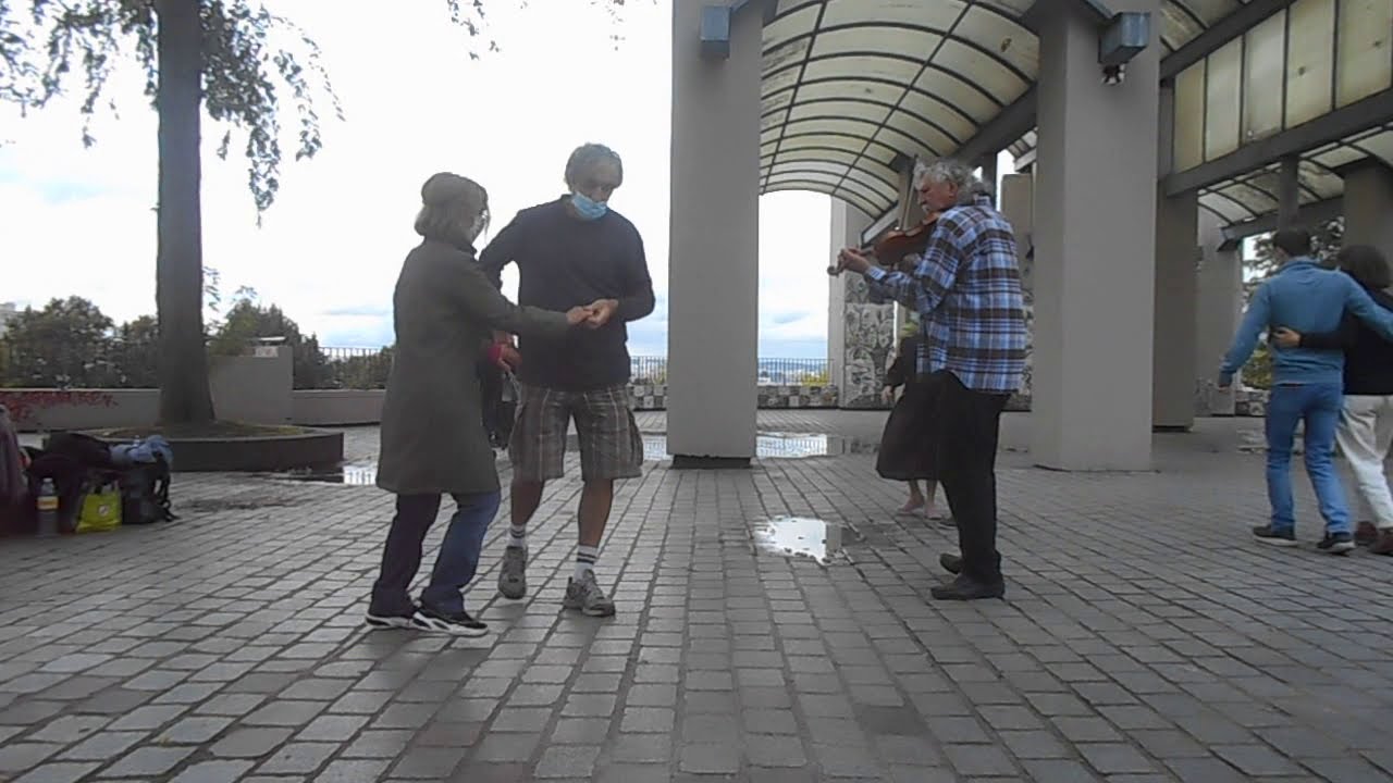 initiation aux danses Scandinaves : La Polska