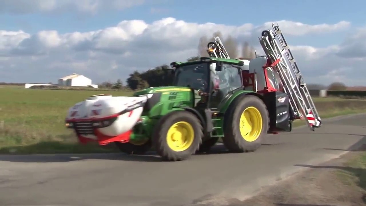 Kuhn Altis 2002 - PF_2013