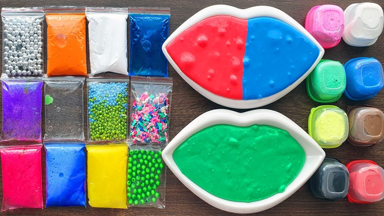 Making Relaxing Slime with Bags and Clay - Izabela Stress