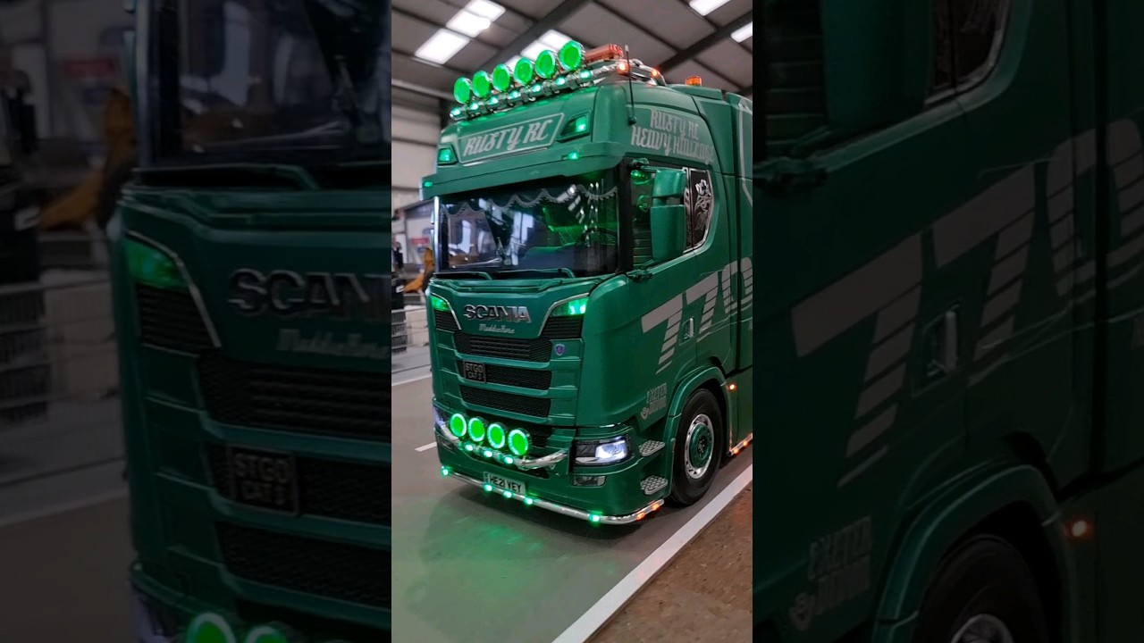 Scania 770 Low Loader RC Truck