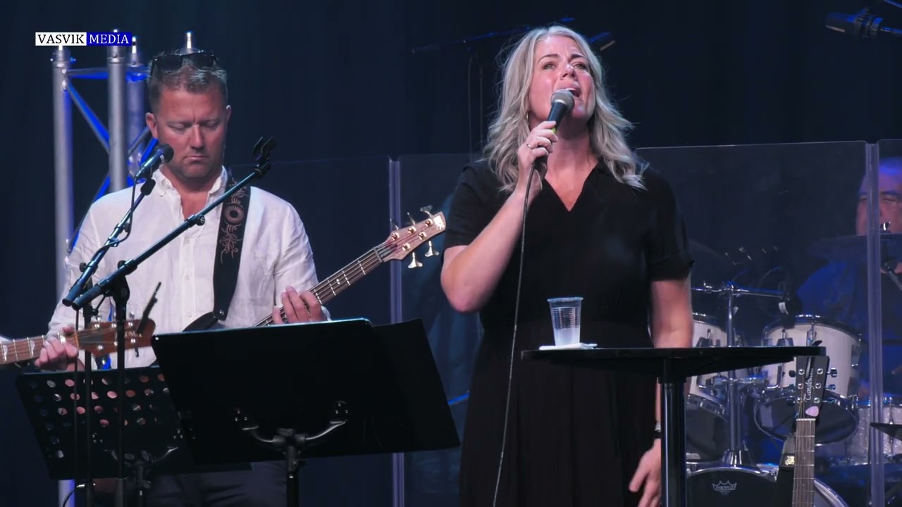 (6738) Anita Kristensen m/band: Jeg vil elske det eldgamle kors
