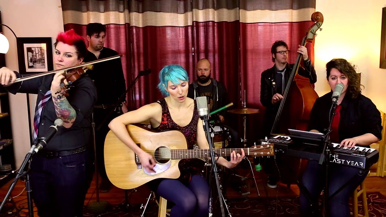 The Last Year w/ RÊVE - Sleep to Dream Cover by Fiona Apple [Living Room Sessions]