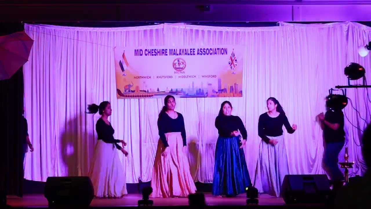 ​Strength in every step. There is nothing more powerful than a mass of dancers with one heartbeat✨️💥
