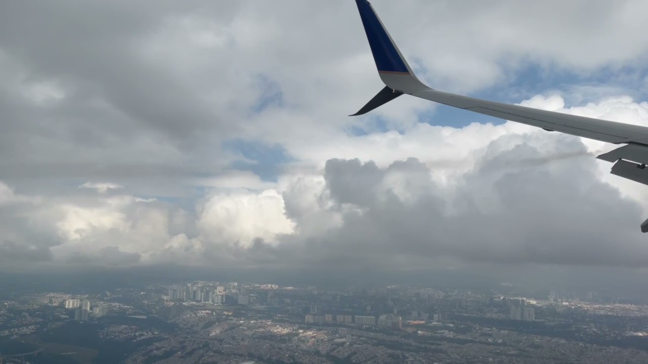 Copa Airlines, Landing in Mexico City