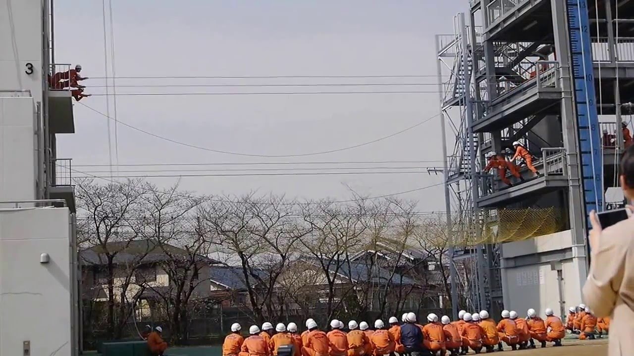 2016年消防学校終業式ー訓練披露 13