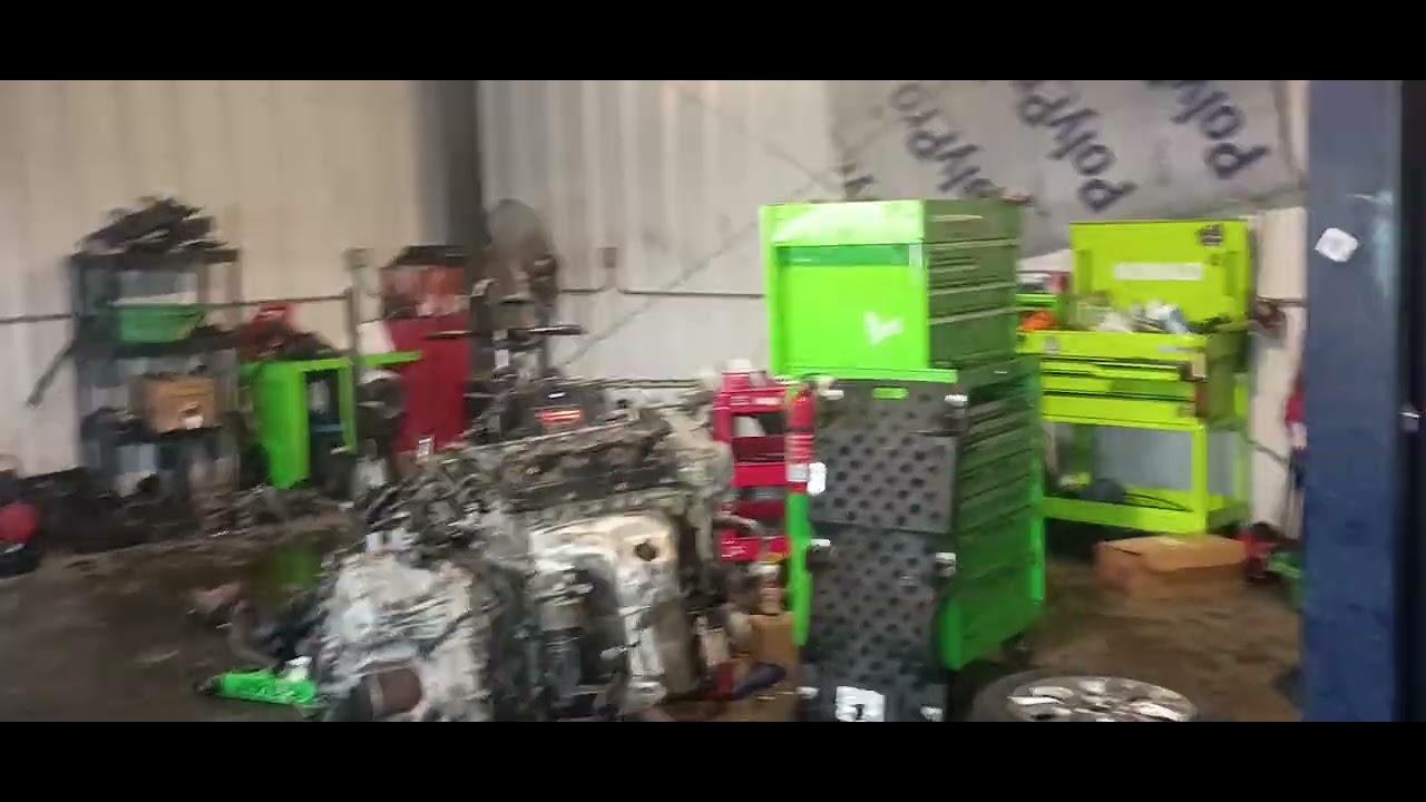 2018 Nissan Pathfinder engine