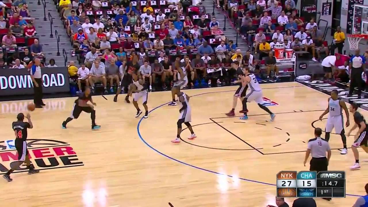 How the Knicks are Running the Triangle Offense