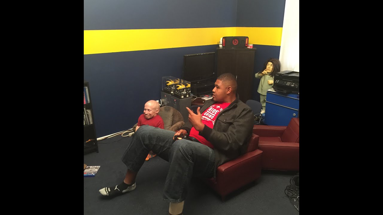 PWNED! Omar Miller of Ballers versus Verne Troyer Madden 15