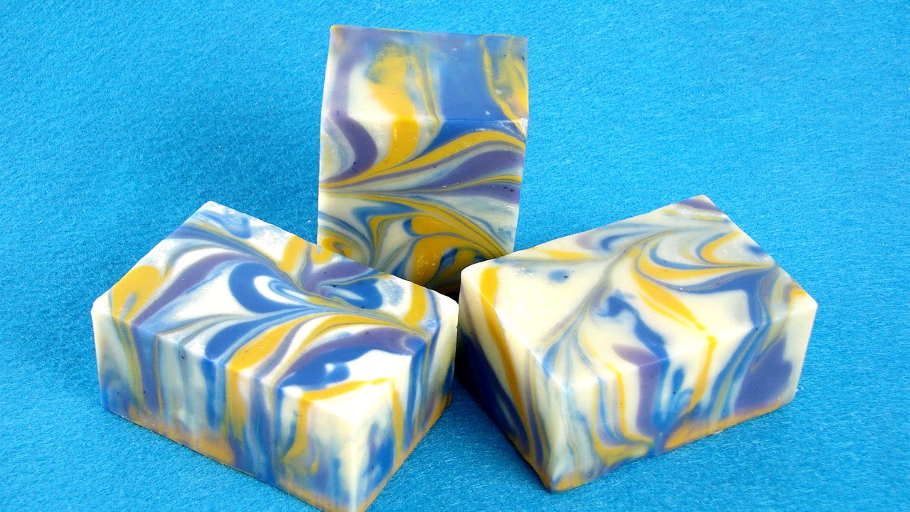 Classic Cold Process Swirl Soap | Bramble Berry