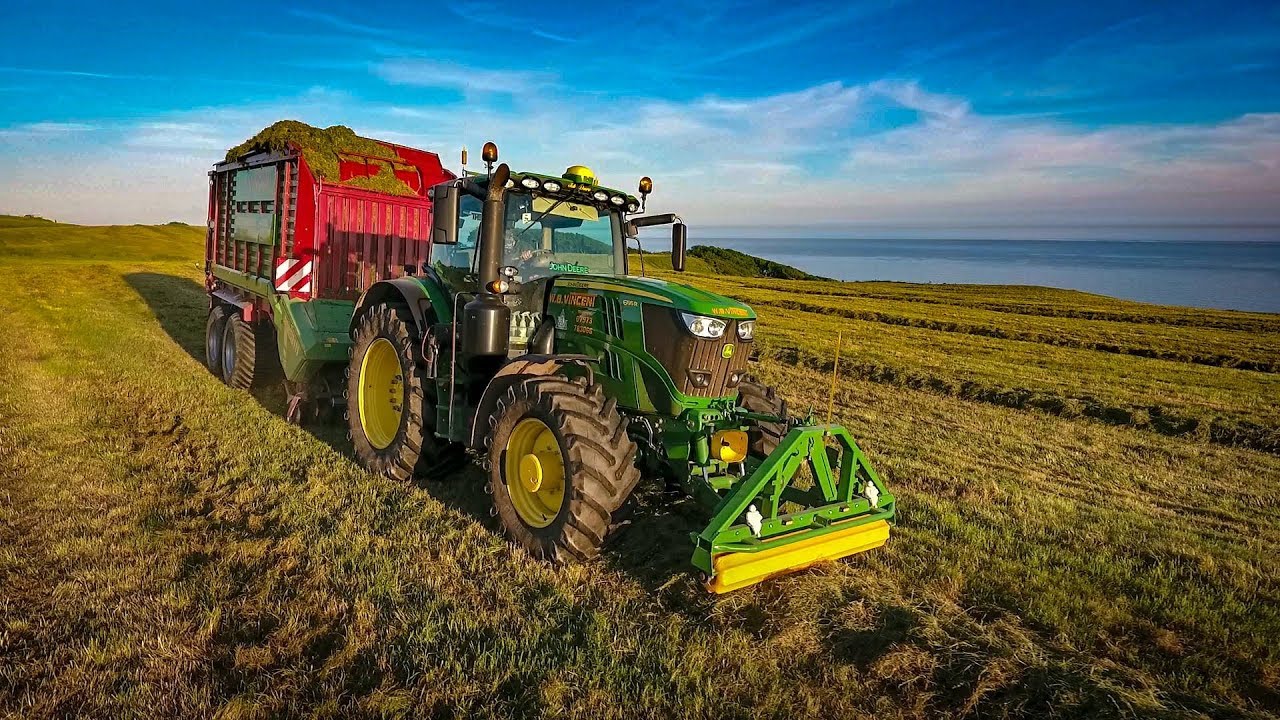 Silage 2018 - Strautmann Wagons- W.B. Vincents Contractor + plant hire