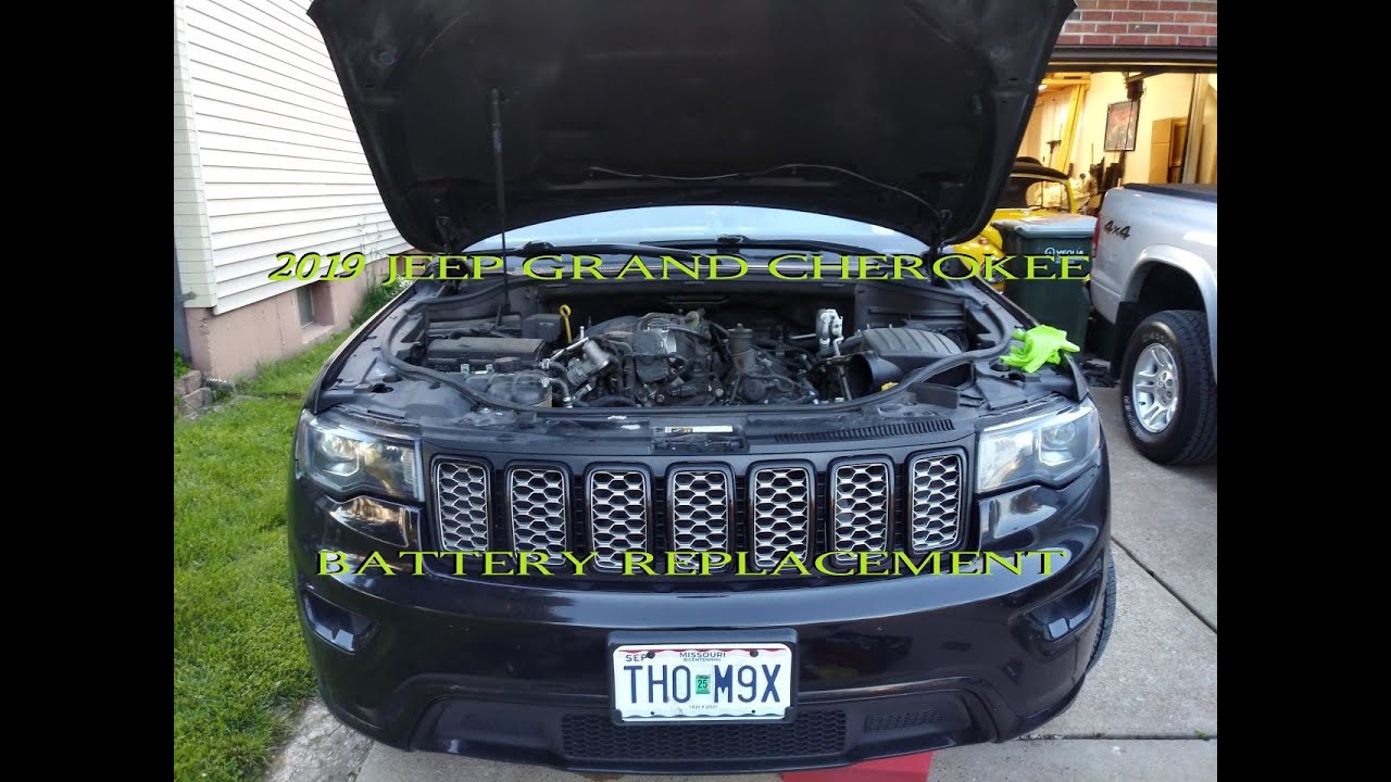 Замена аккумулятора Jeep Grand Cherokee 2019 года