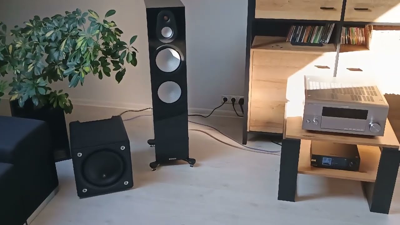 JL Audio E110 fast subwoofer playing music in STEREO