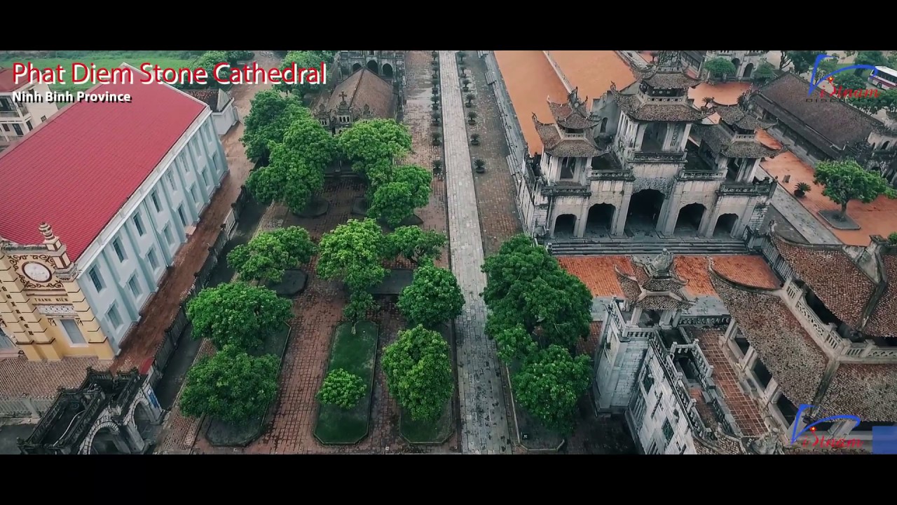 Vietnam Discovery - Ninh Binh: Phat Diem stone cathedral