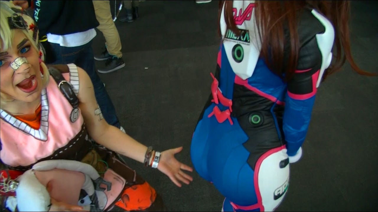D.VA COSPLAY @ PAX AUS SATURDAY