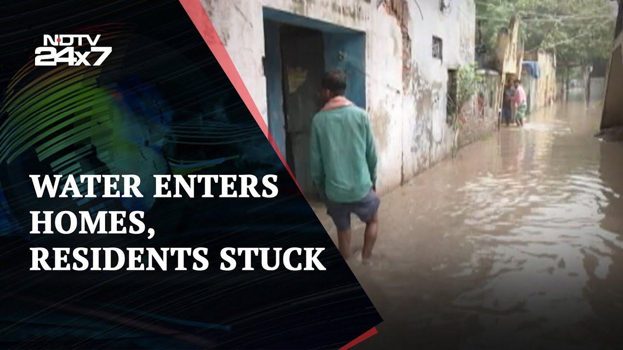 Delhi Heavy Rain Alert: Water Enters Houses As Yamuna Above Danger Mark In Delhi
