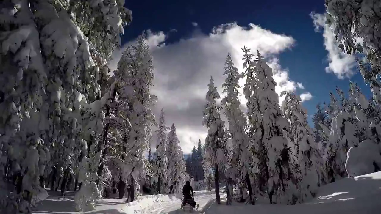 Snowmobiling in Zephyr Cove Lake Tahoe (Best in HD)