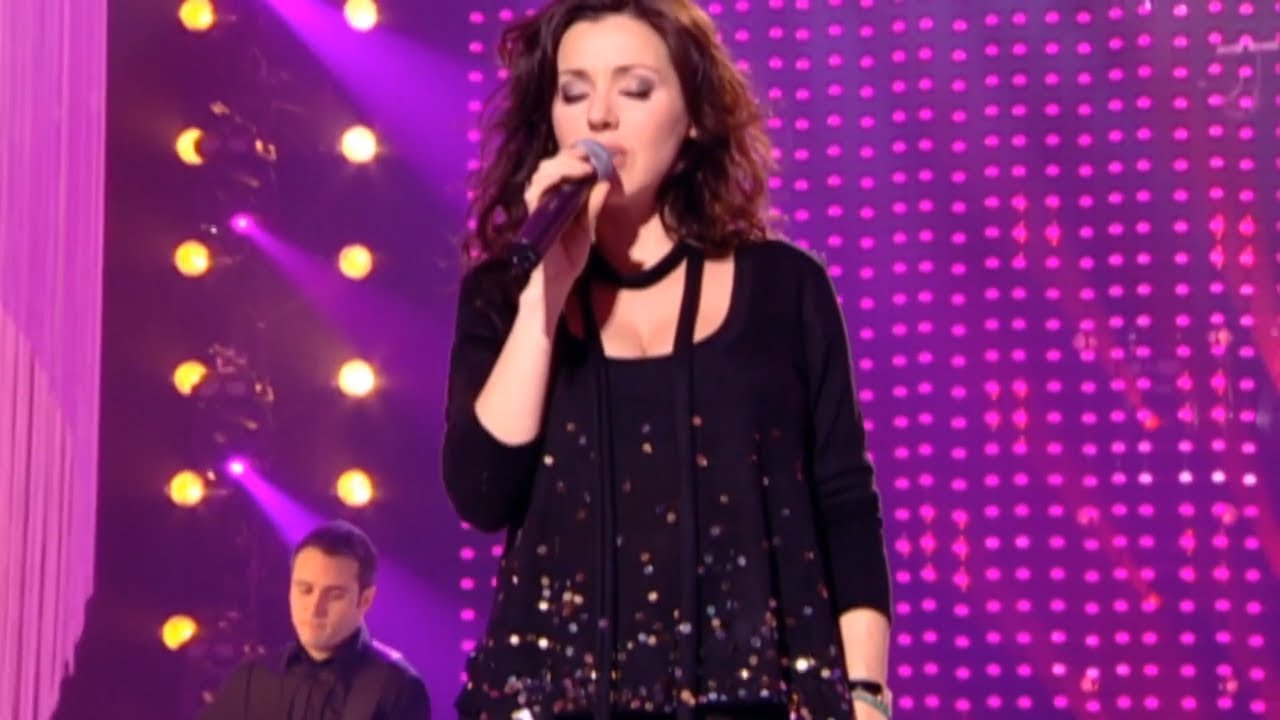 Tina Arena chant 