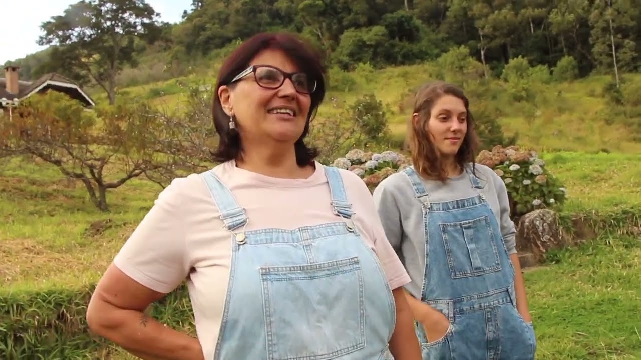FAM&Iacute;LIA REALIZA O SONHO DE MORAR NA MANTIQUEIRA - SITIO SERRA DOURADA - PARTE 1