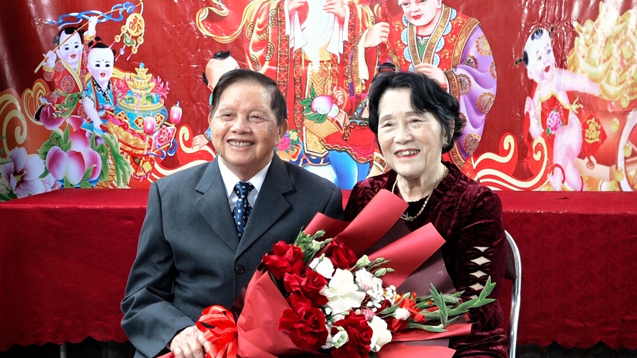 TIỆC ĐẦU XUÂN CHÚC MỪNG ÔNG : LÂM VĂN DƯỠNG - SANG TUỔI 80. BÀ: NGUYỄN THỊ TÁM - SANG TUỔI 75