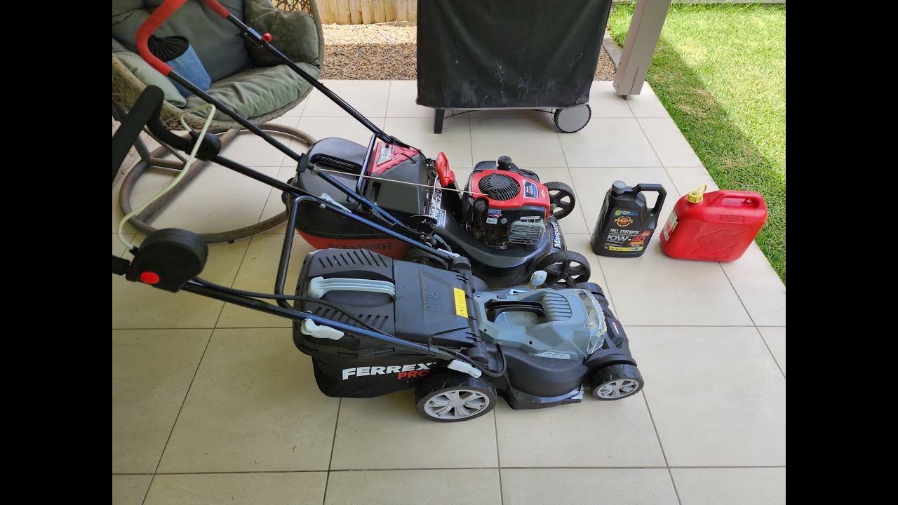 Lawnmower petrol vs electric. Aldi electric mower review. Surprisingly practical.