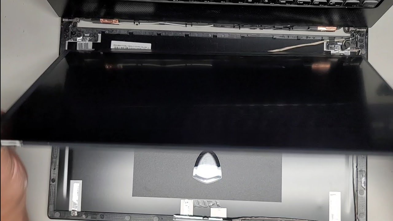 MSI GS63 GS63VR-6RF-469US Disassembly RAM SSD Hard Drive Battery Motherboard LCD Screen Replacement